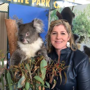 Meet your Posher, Christine